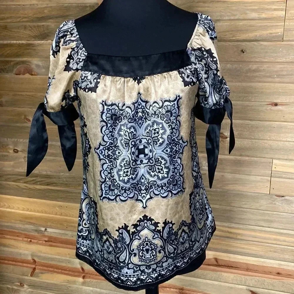 M By Kalan Black Tan Blouse Size Medium 0737SW